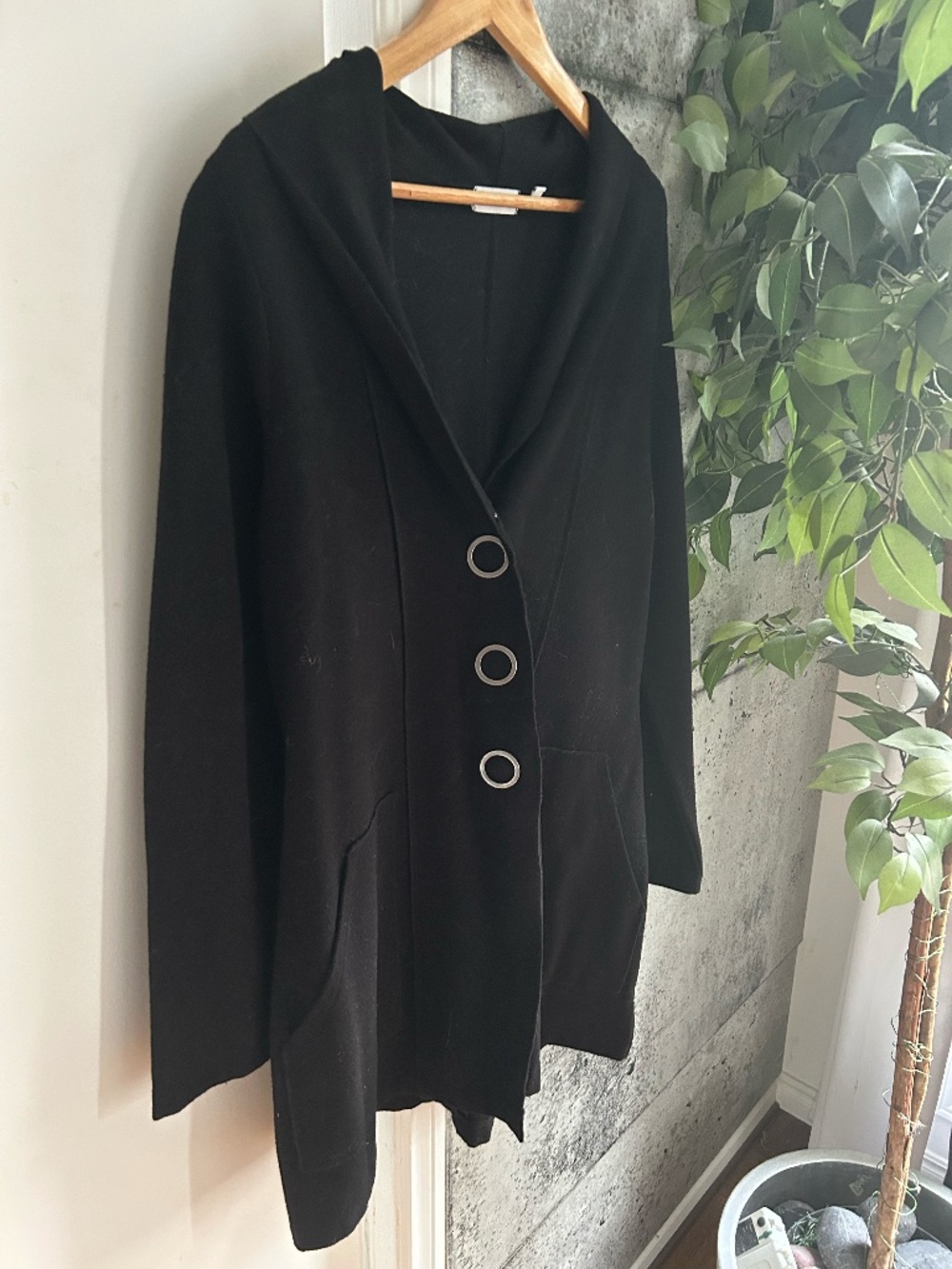 GORGEOUS Black jacket. M